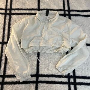 Alphalete Cropped White Windbreaker